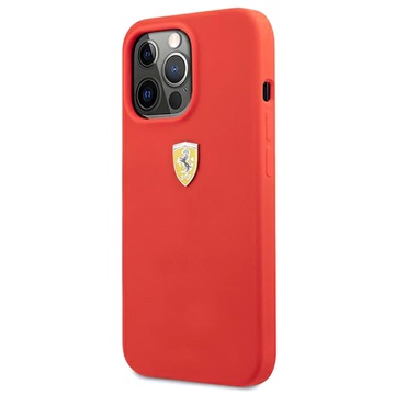 Scuderia ferrari na trati iPhone 13 Pro Max Silikone Case